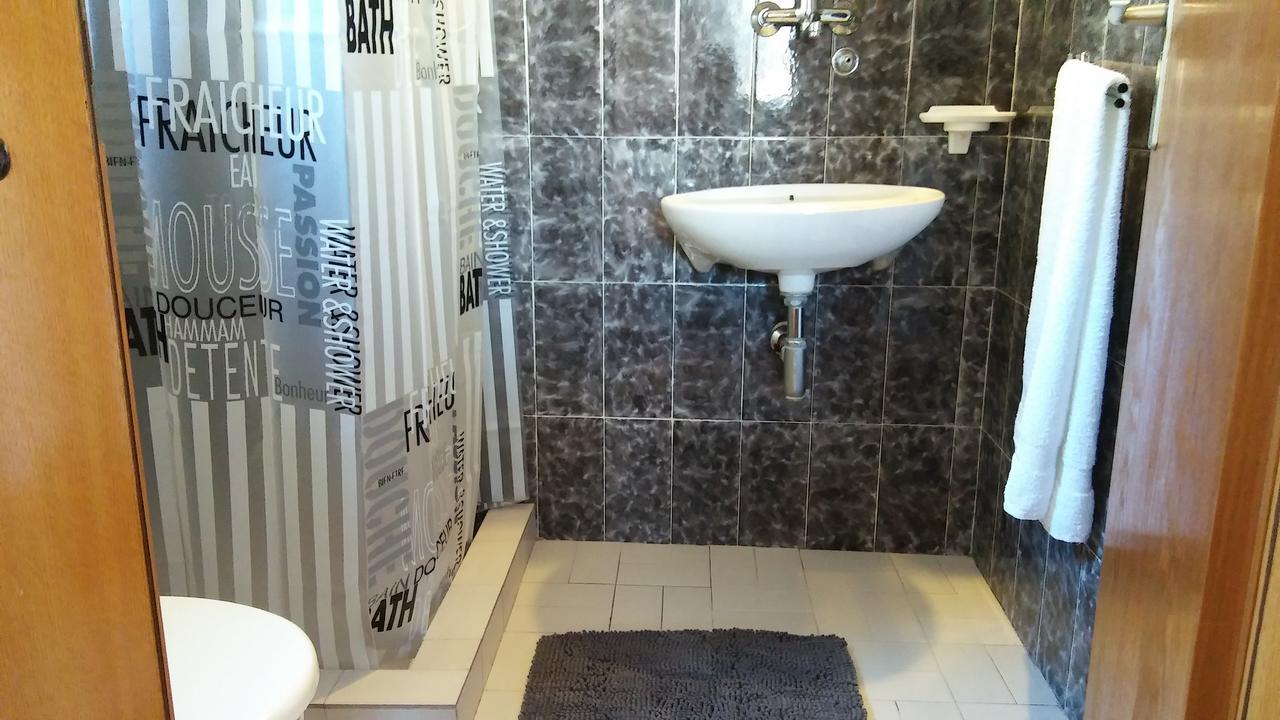 Guest House Villa Castio Petrovac Bagian luar foto